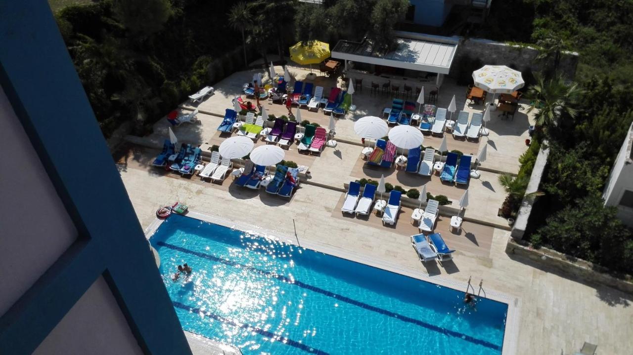 Happy Apart Otel Kuşadası