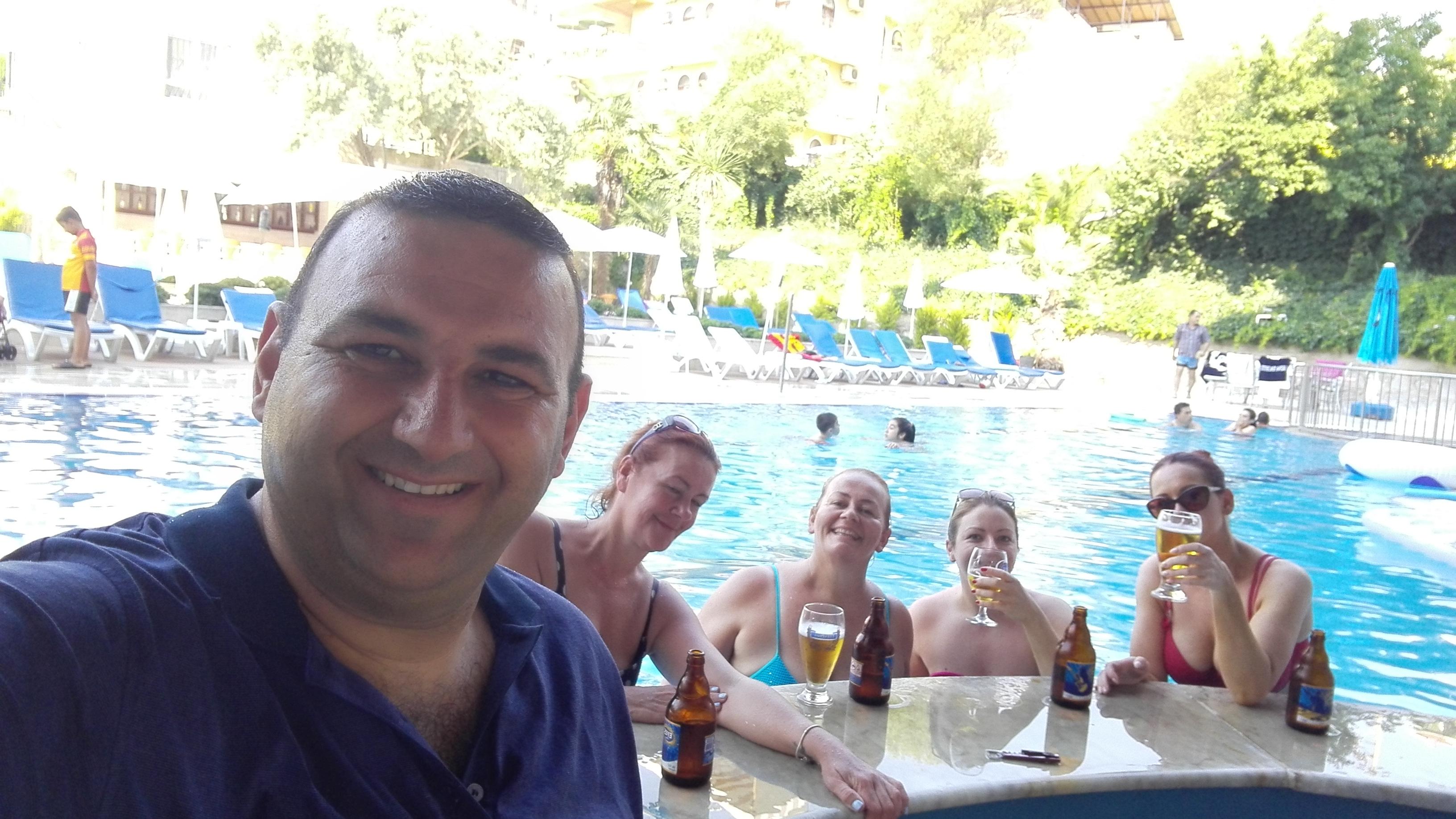 Happy Apart Otel Kuşadası
