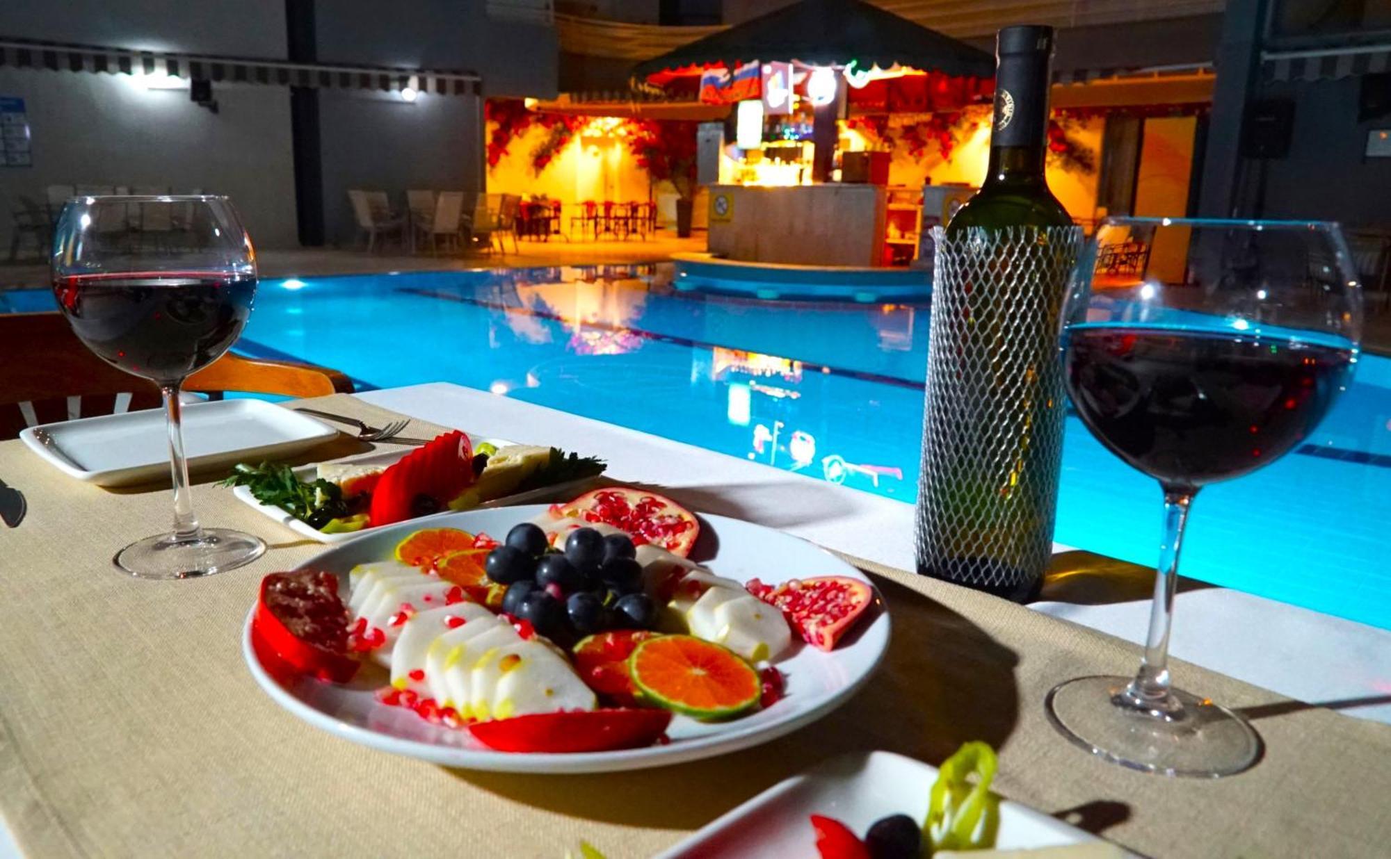 Apart Otel Happy 3*