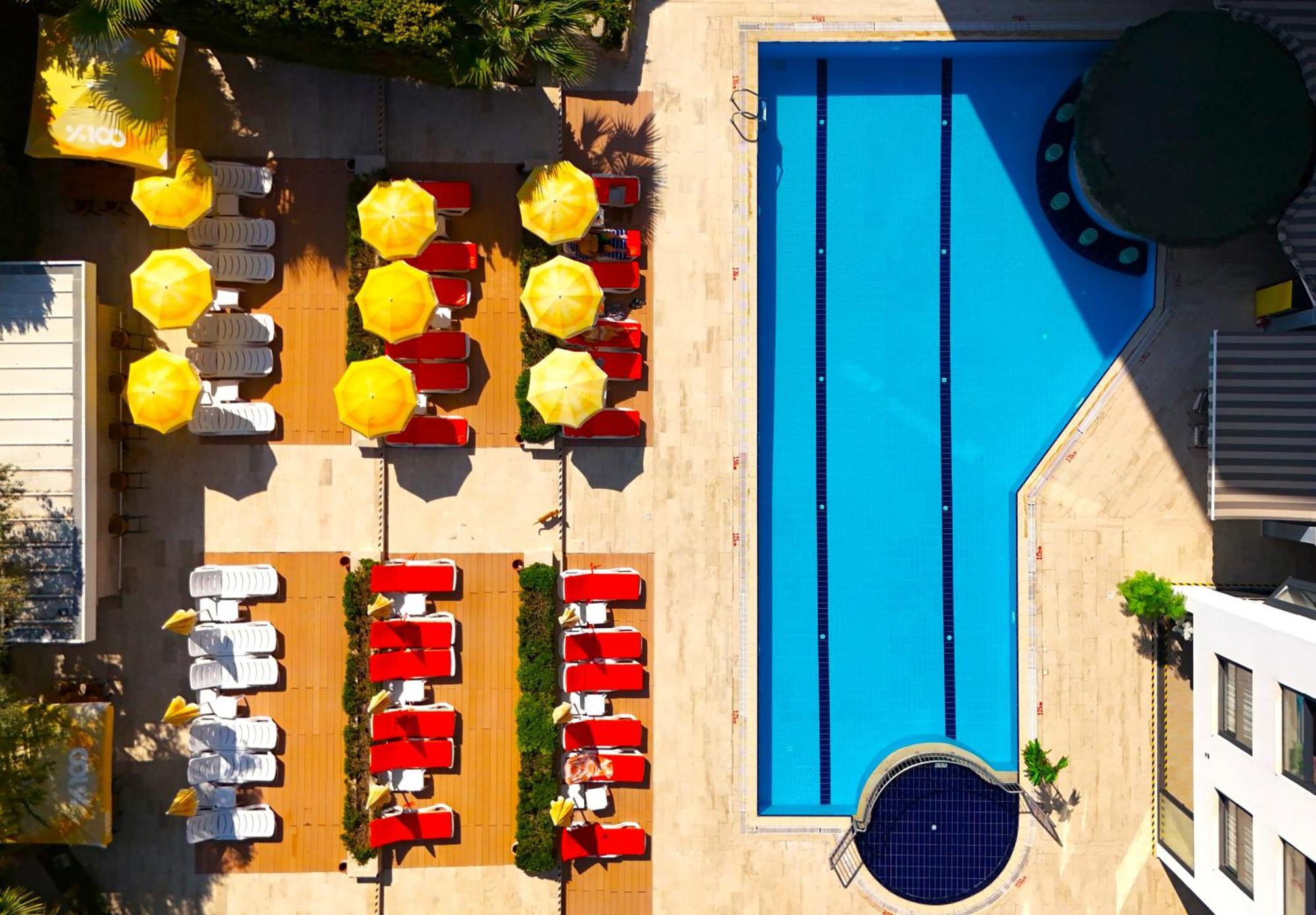 Happy 3* Kuşadası