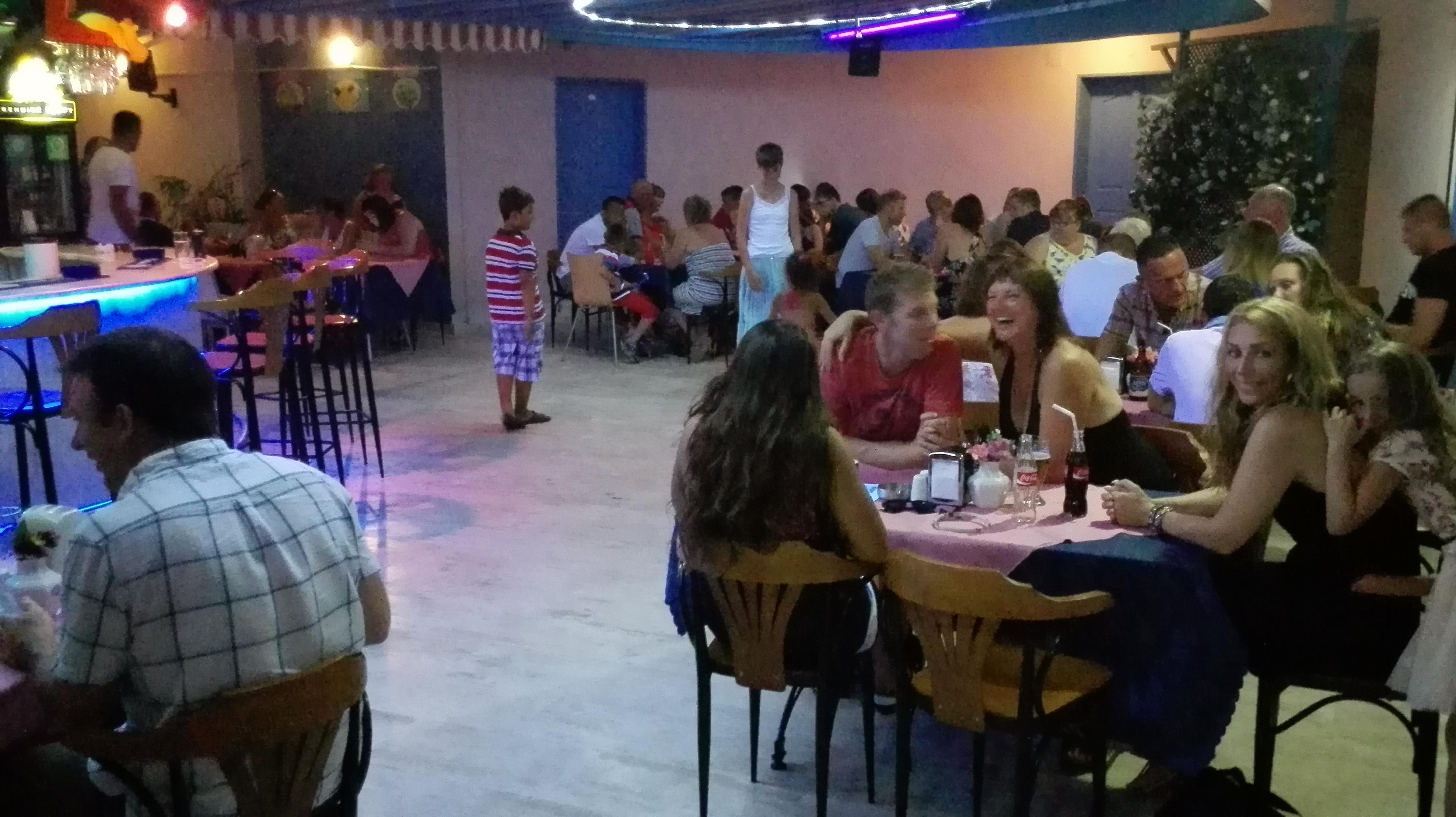 Happy Hotel de apartamente Kusadası