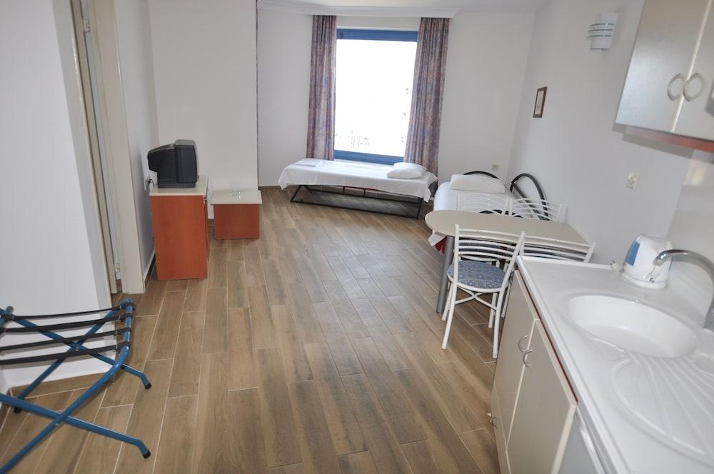 Happy Hotel de apartamente 3*